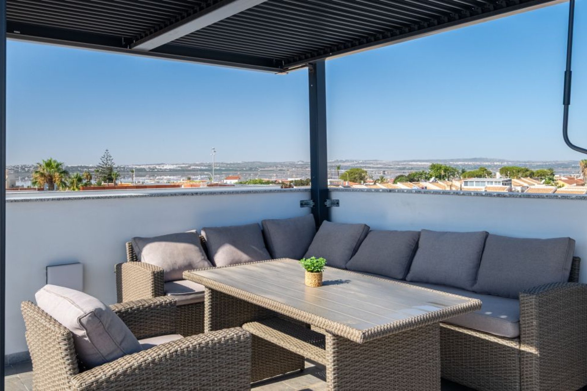 Herverkoop - Villa - Torrevieia - La Siesta