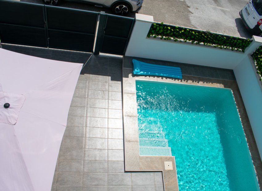 Herverkoop - Villa - Torrevieia - La Siesta