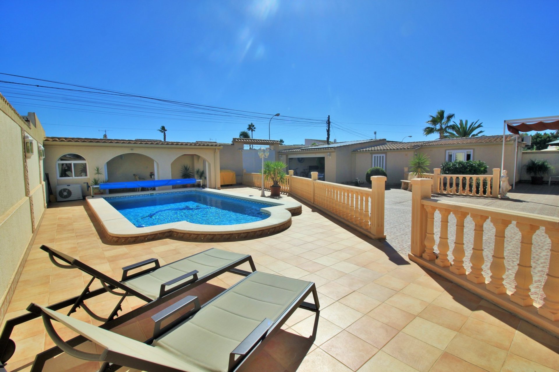 Herverkoop - Villa - Torrevieia - La Siesta