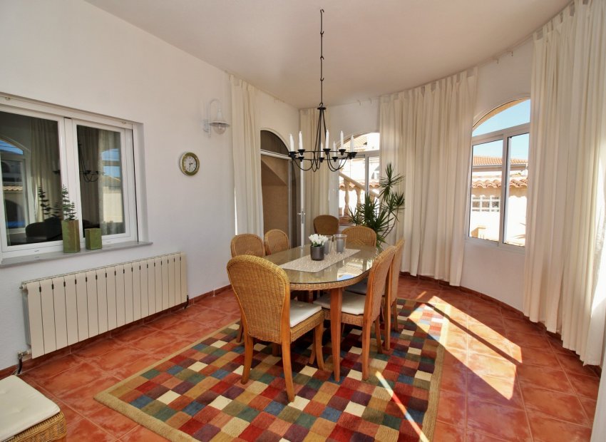 Herverkoop - Villa - Torrevieia - La Siesta