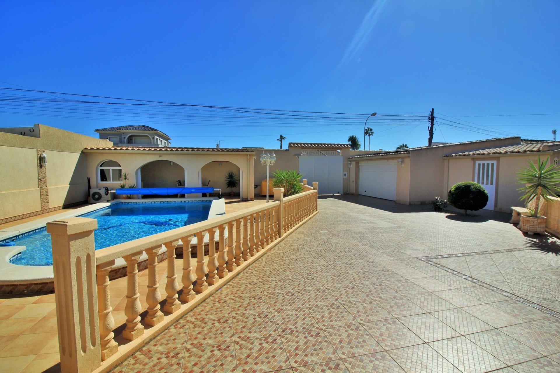 Herverkoop - Villa - Torrevieia - La Siesta