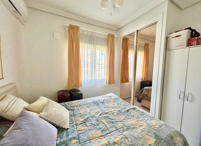 Herverkoop - Villa - Torrevieia - La Siesta