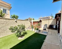 Herverkoop - Villa - Torrevieia - La Siesta