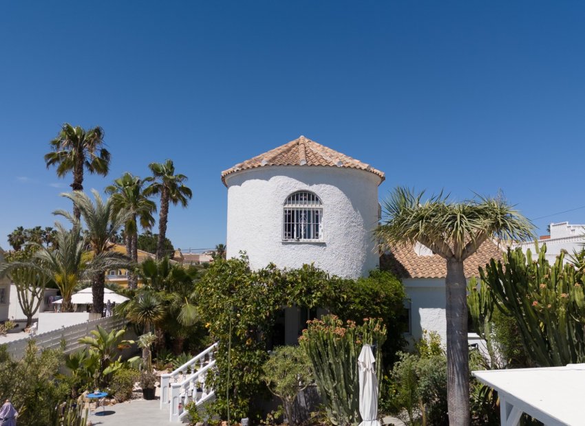 Herverkoop - Villa - Torrevieia - La Siesta