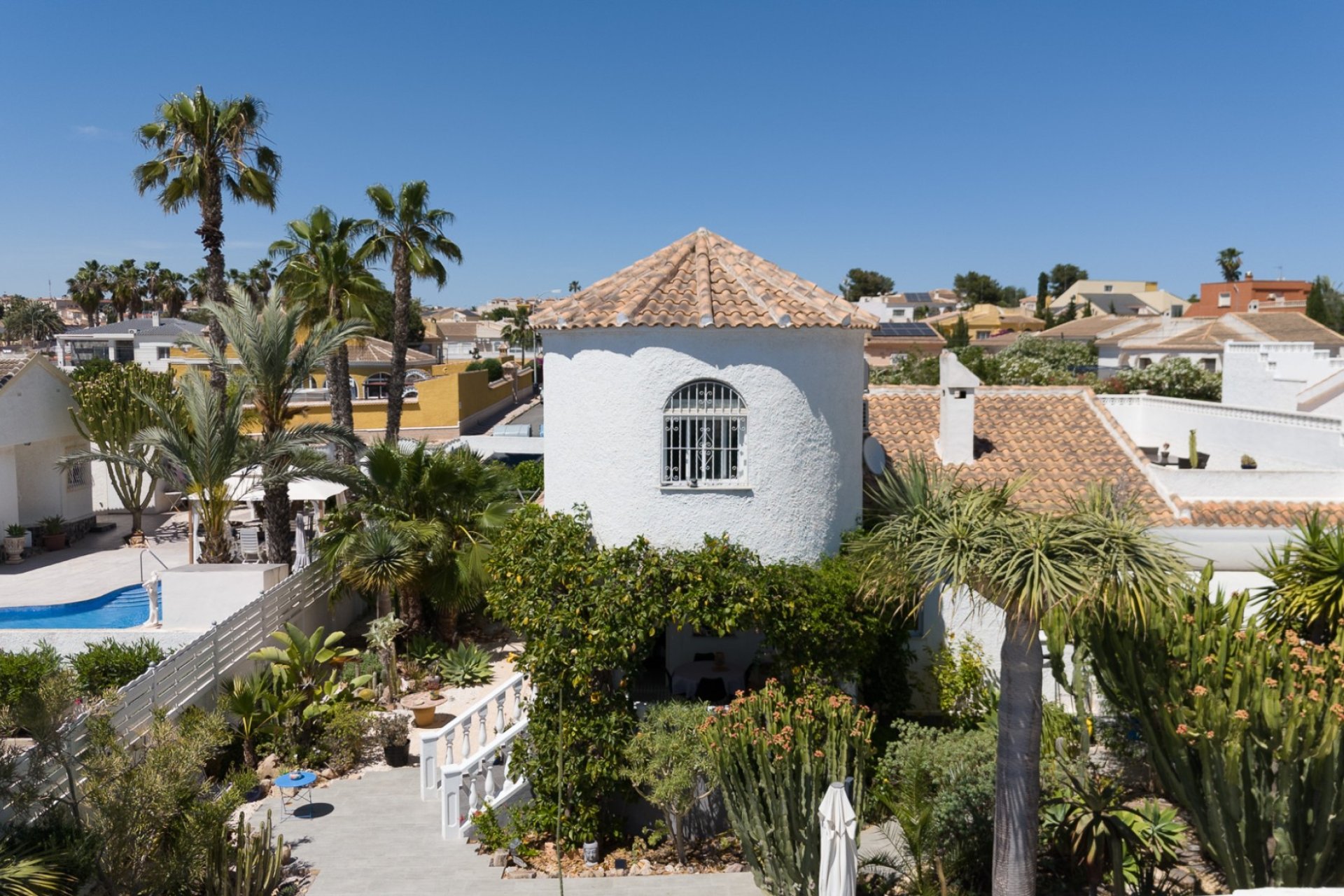 Herverkoop - Villa - Torrevieia - La Siesta