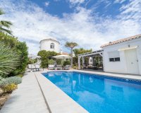 Herverkoop - Villa - Torrevieia - La Siesta