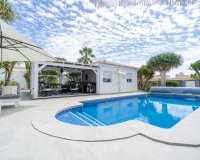 Herverkoop - Villa - Torrevieia - La Siesta