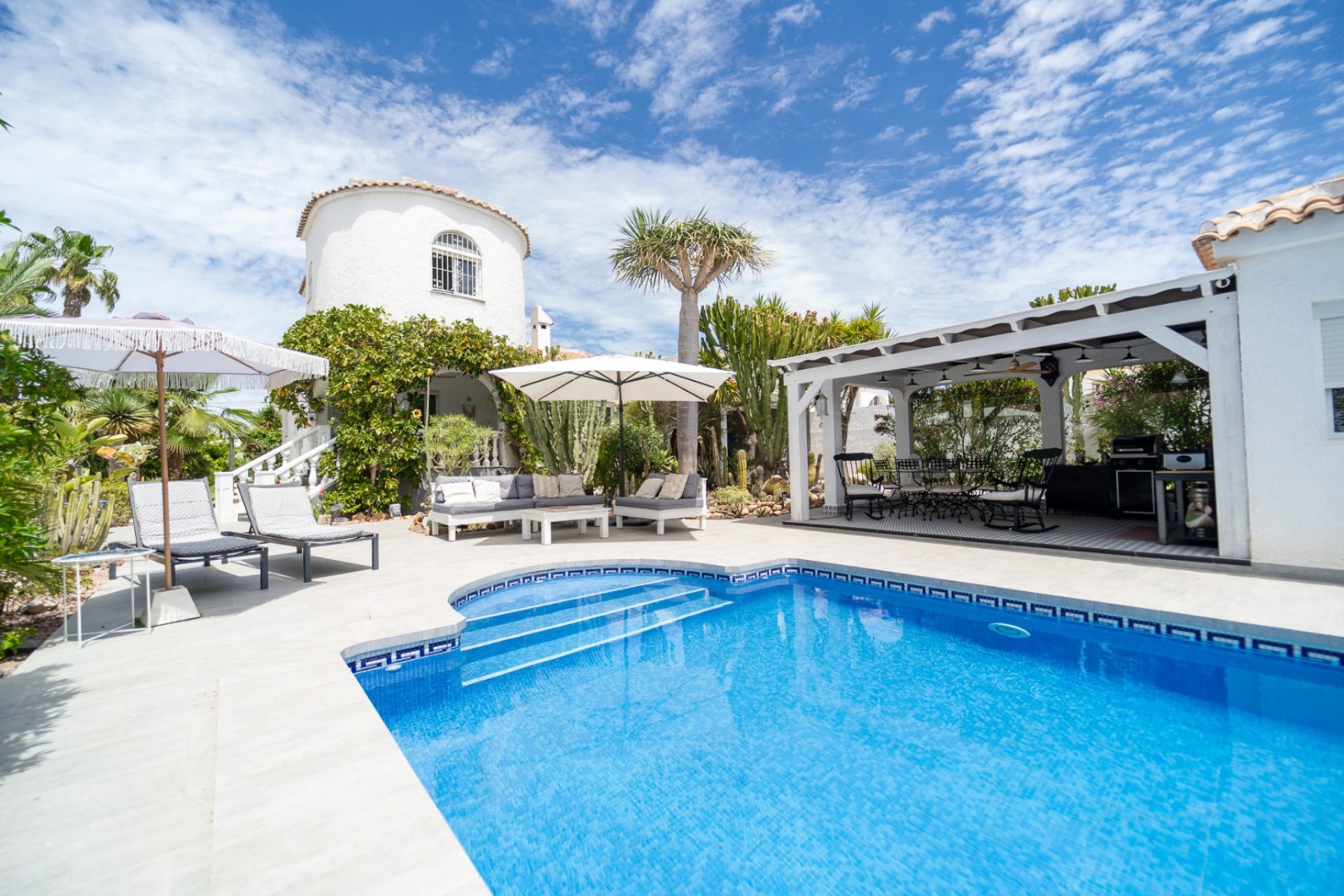 Herverkoop - Villa - Torrevieia - La Siesta