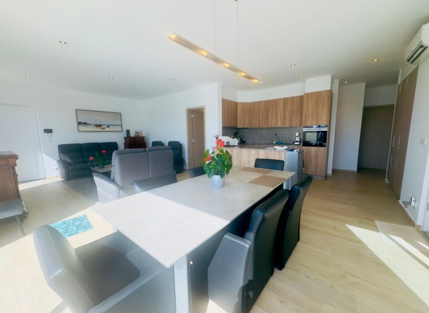 Herverkoop - Villa - Torrevieia - La Siesta