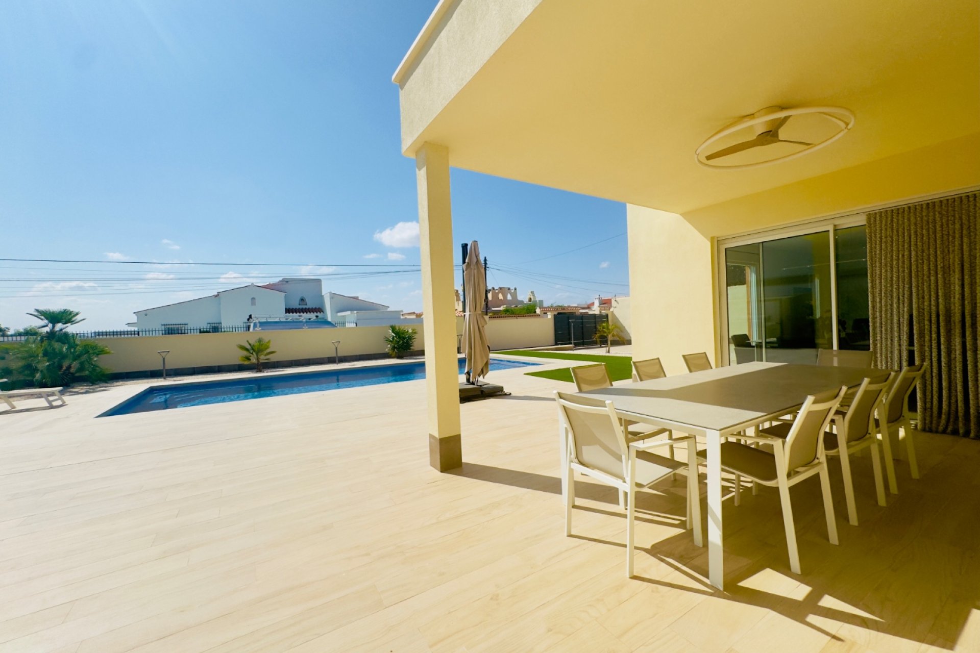 Herverkoop - Villa - Torrevieia - La Siesta