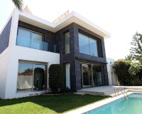 Herverkoop - Villa - Torrevieia - Los Angeles