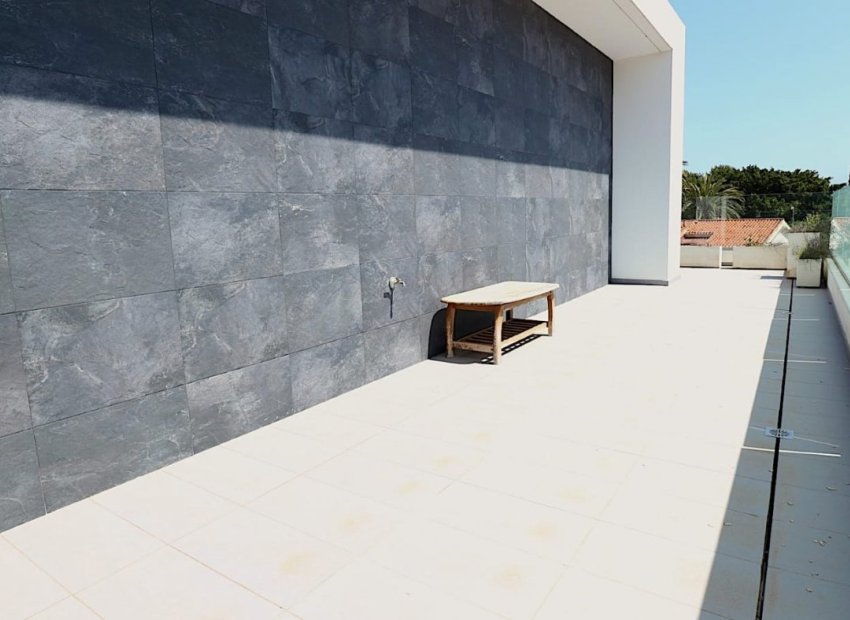 Herverkoop - Villa - Torrevieia - Los Angeles