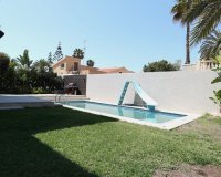 Herverkoop - Villa - Torrevieia - Los Angeles