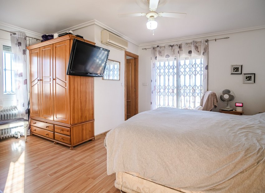 Herverkoop - Villa - Torrevieia - LOS BALCONES - LOS ALTOS