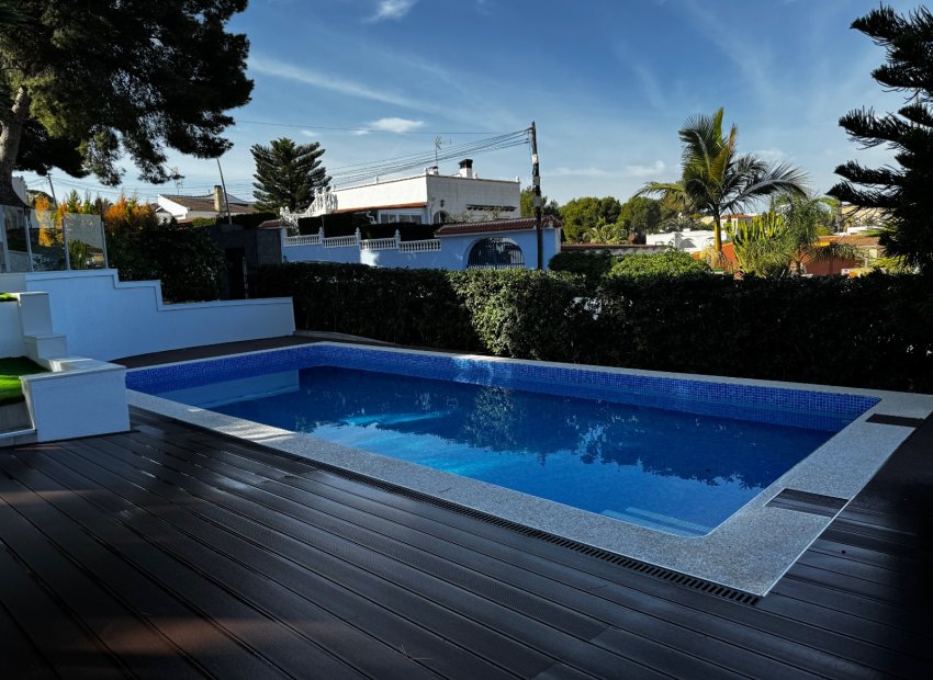 Herverkoop - Villa - Torrevieia - Los Balcones