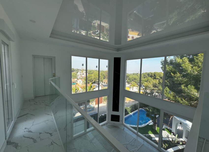 Herverkoop - Villa - Torrevieia - Los Balcones