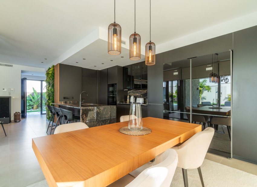 Herverkoop - Villa - Torrevieia - Los Balcones