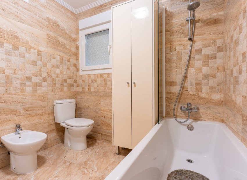 Herverkoop - Villa - Torrevieia - Los Balcones