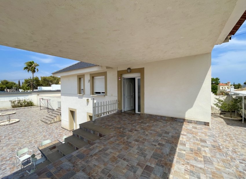 Herverkoop - Villa - Torrevieia - Los Balcones