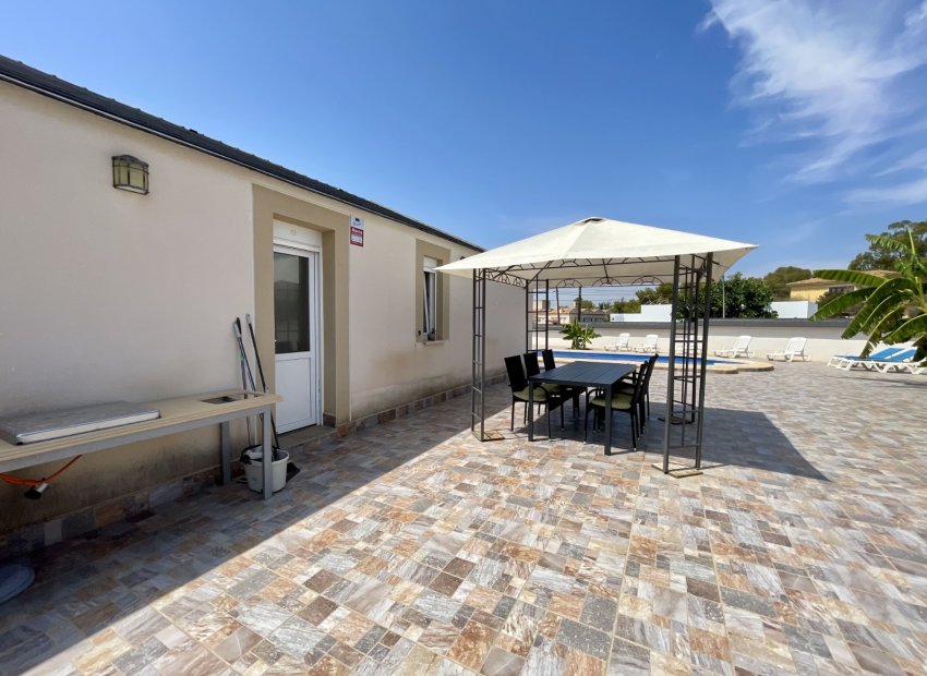 Herverkoop - Villa - Torrevieia - Los Balcones