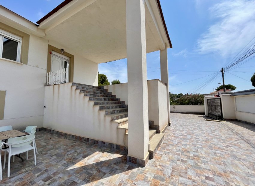 Herverkoop - Villa - Torrevieia - Los Balcones