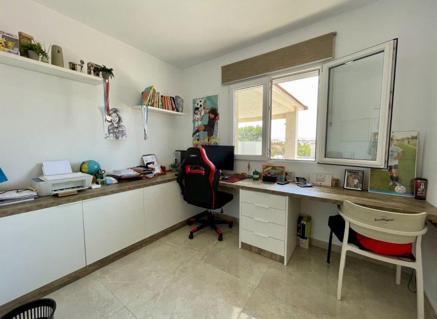 Herverkoop - Villa - Torrevieia - Los Balcones