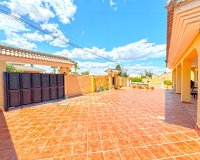 Herverkoop - Villa - Torrevieia - Los Balcones