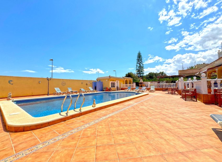 Herverkoop - Villa - Torrevieia - Los Balcones
