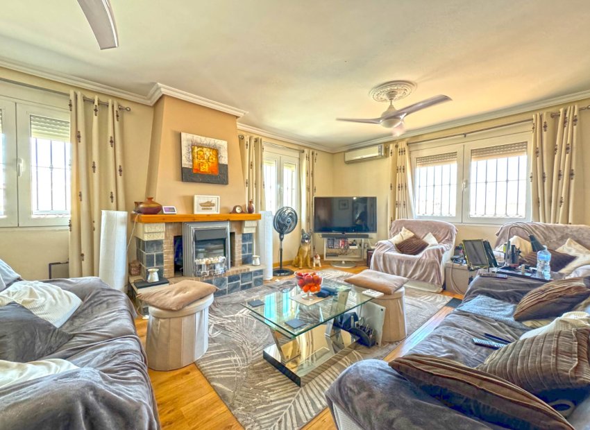 Herverkoop - Villa - Torrevieia - Los Balcones