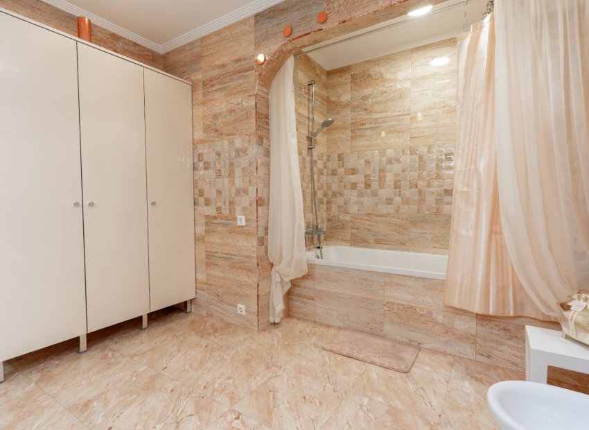 Herverkoop - Villa - Torrevieia - Los Balcones