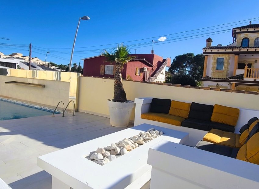 Herverkoop - Villa - Torrevieia - Los Balcones