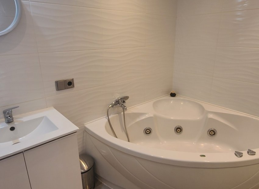 Herverkoop - Villa - Torrevieia - Los Balcones