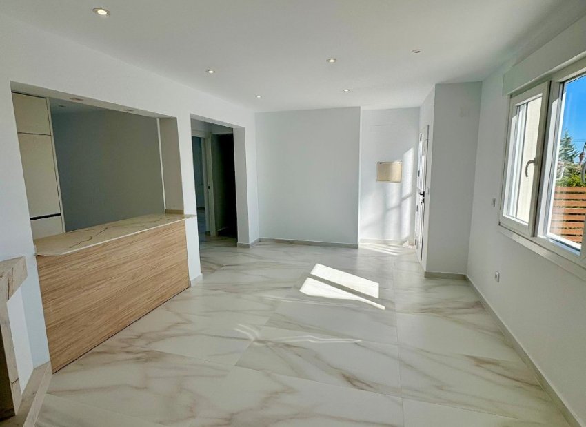 Herverkoop - Villa - Torrevieia - Los Balcones