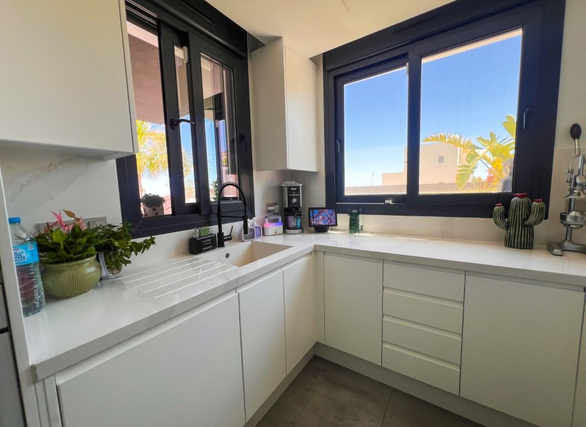 Herverkoop - Villa - Torrevieia - Los Balcones