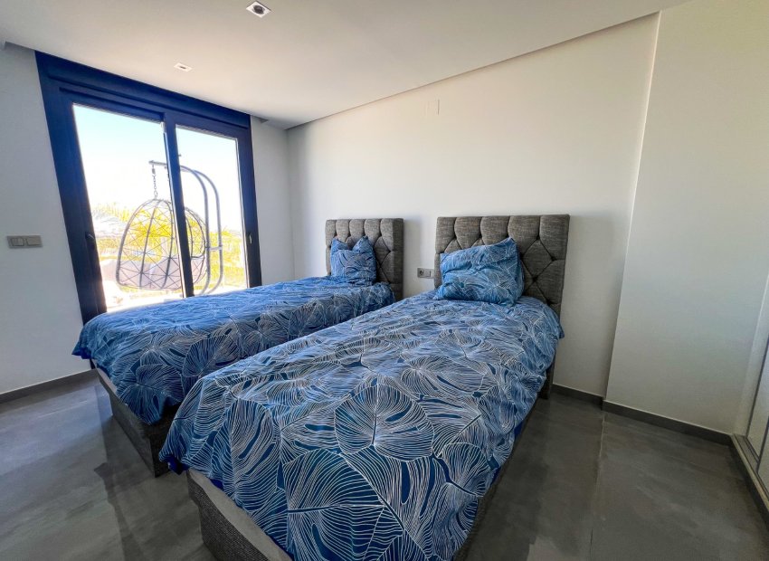 Herverkoop - Villa - Torrevieia - Los Balcones
