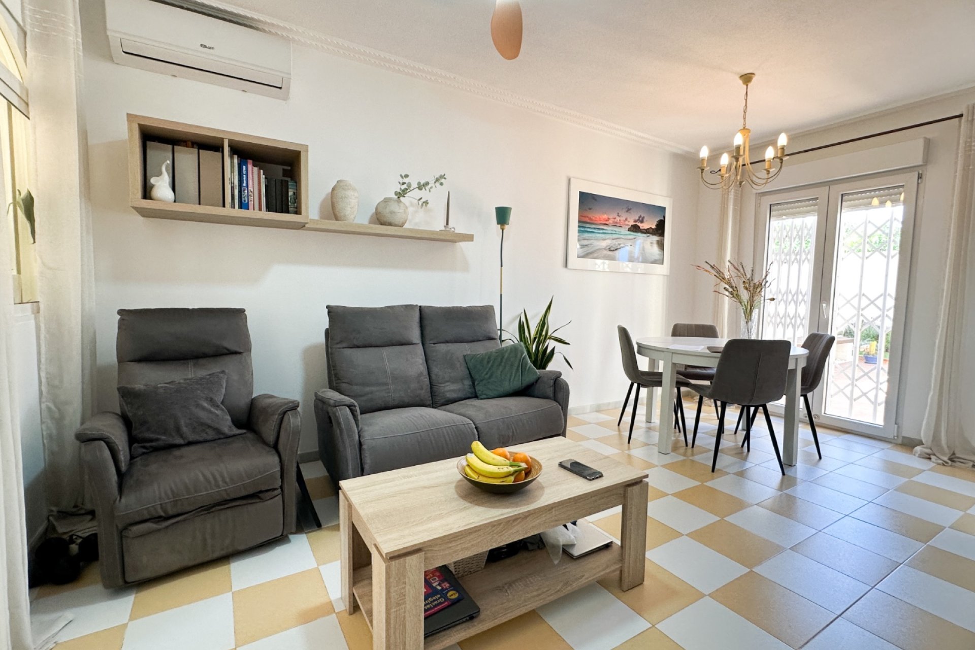 Herverkoop - Villa - Torrevieia - Nueva Torrevieja