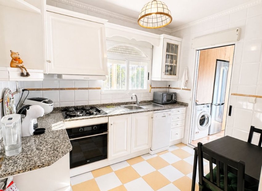 Herverkoop - Villa - Torrevieia - Nueva Torrevieja