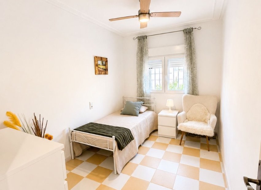 Herverkoop - Villa - Torrevieia - Nueva Torrevieja