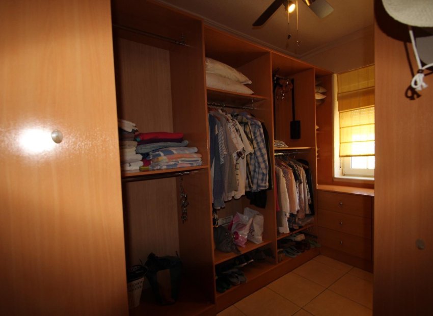 Herverkoop - Villa - Torrevieia - Punta Prima