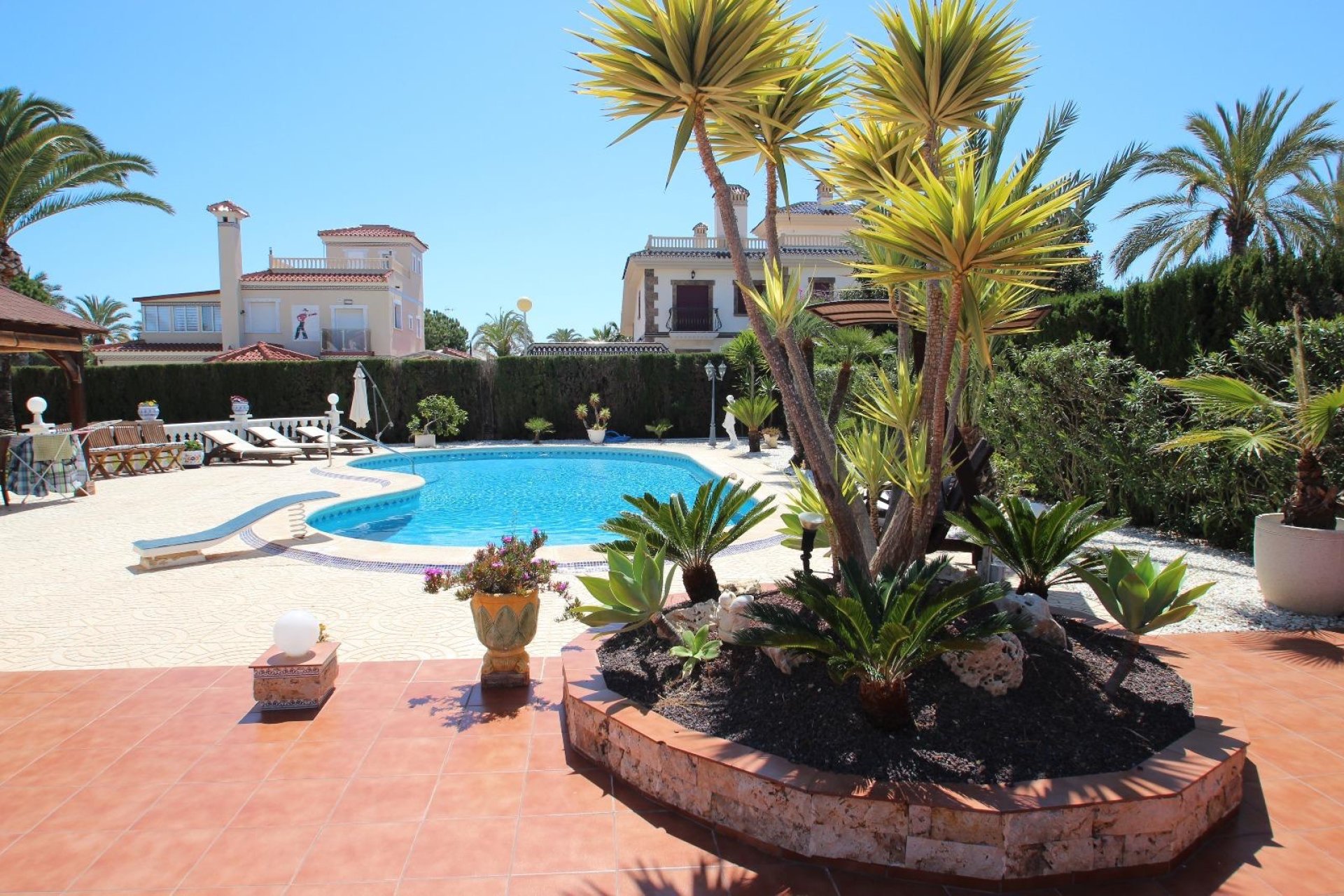 Herverkoop - Villa - Torrevieia - Punta Prima