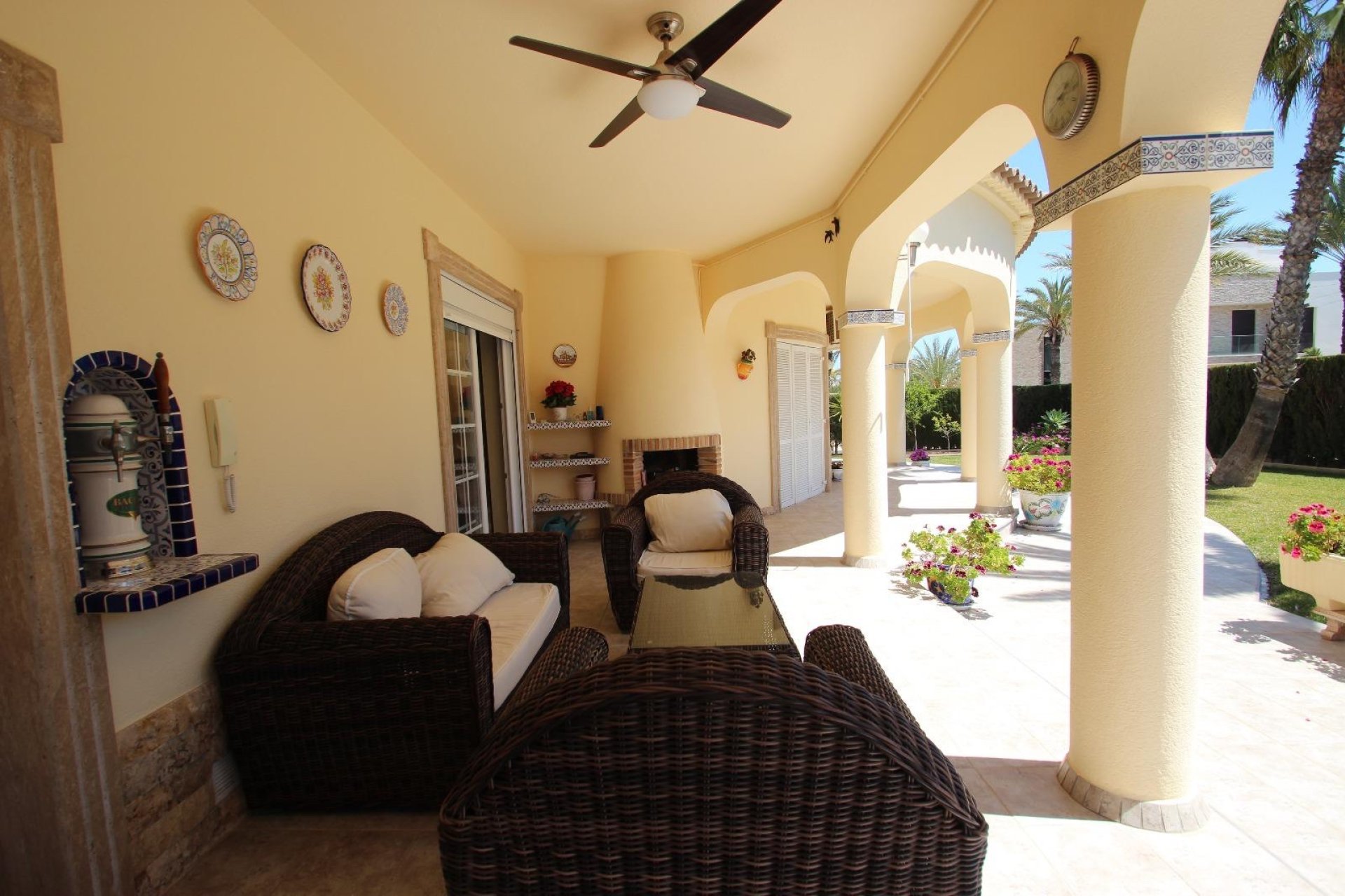 Herverkoop - Villa - Torrevieia - Punta Prima