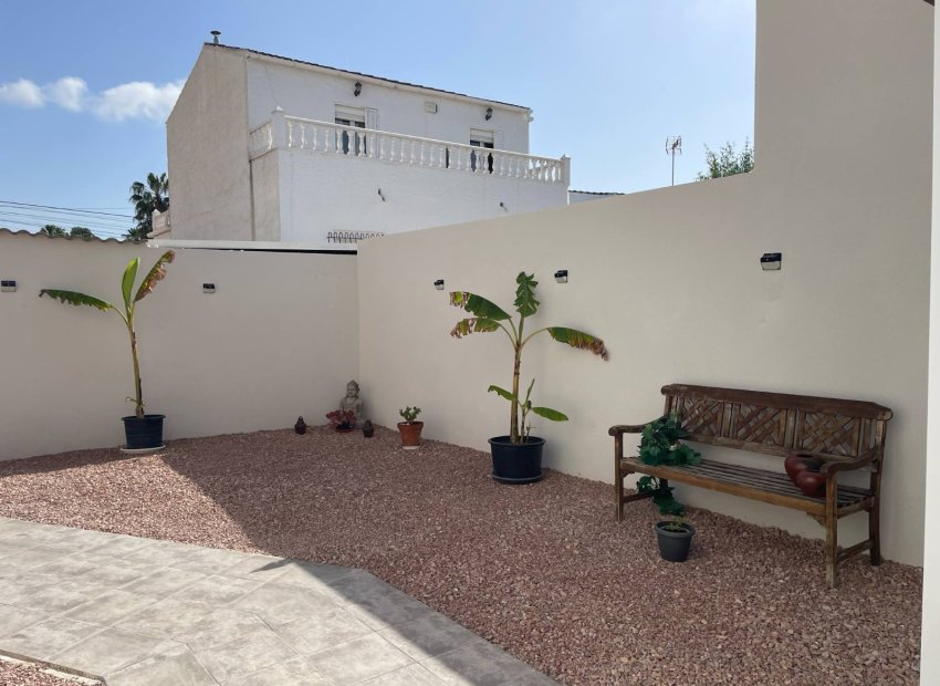 Herverkoop - Villa - Torrevieia - San Luis