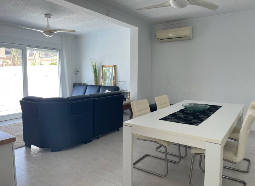 Herverkoop - Villa - Torrevieia - San Luis