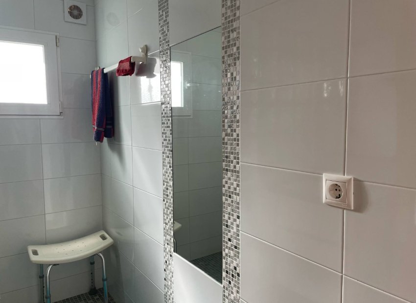 Herverkoop - Villa - Torrevieia - San Luis