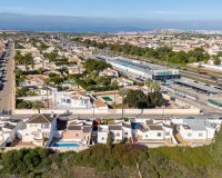 Herverkoop - Villa - Torrevieia - San Luis