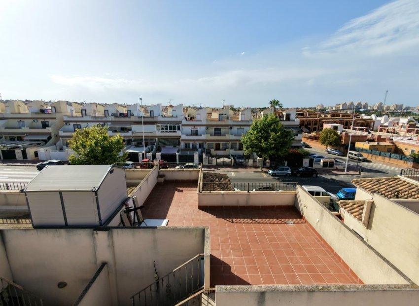 Herverkoop - Villa - Torrevieia - Sector 25