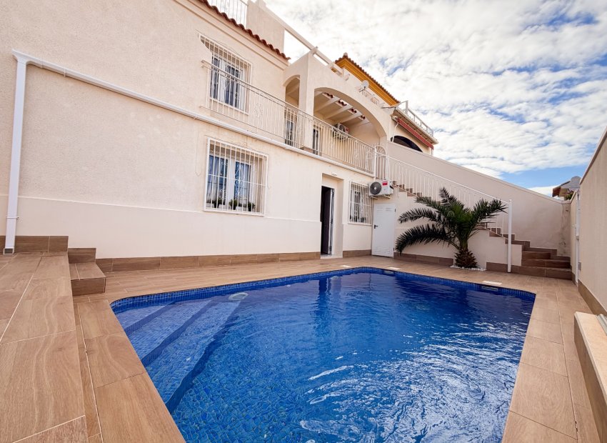 Herverkoop - Villa - Torrevieia - Torre del Moro
