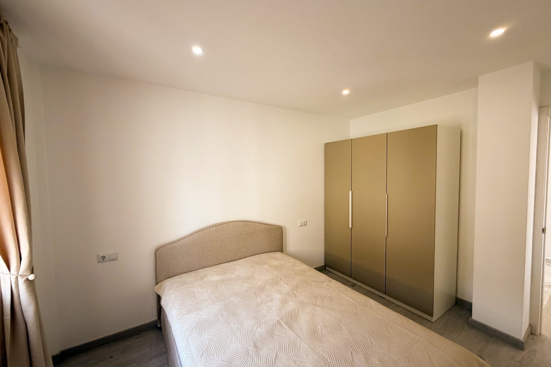 Herverkoop - Villa - Torrevieia - Torre del Moro