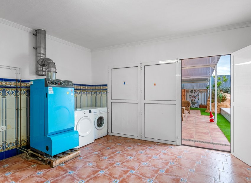 Herverkoop - Villa - Torrevieia - Torrevieja