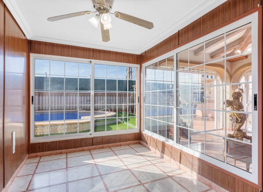 Herverkoop - Villa - Torrevieia - Torrevieja